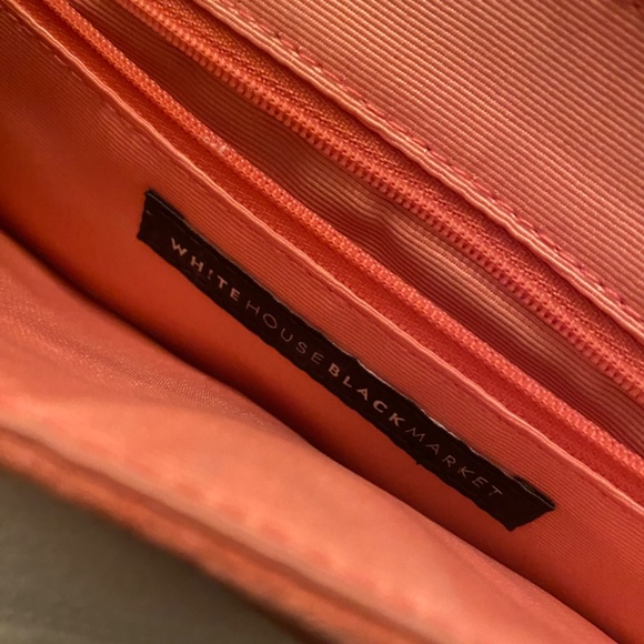 Suede handbag in coral with fringe - Picture 5 of 5